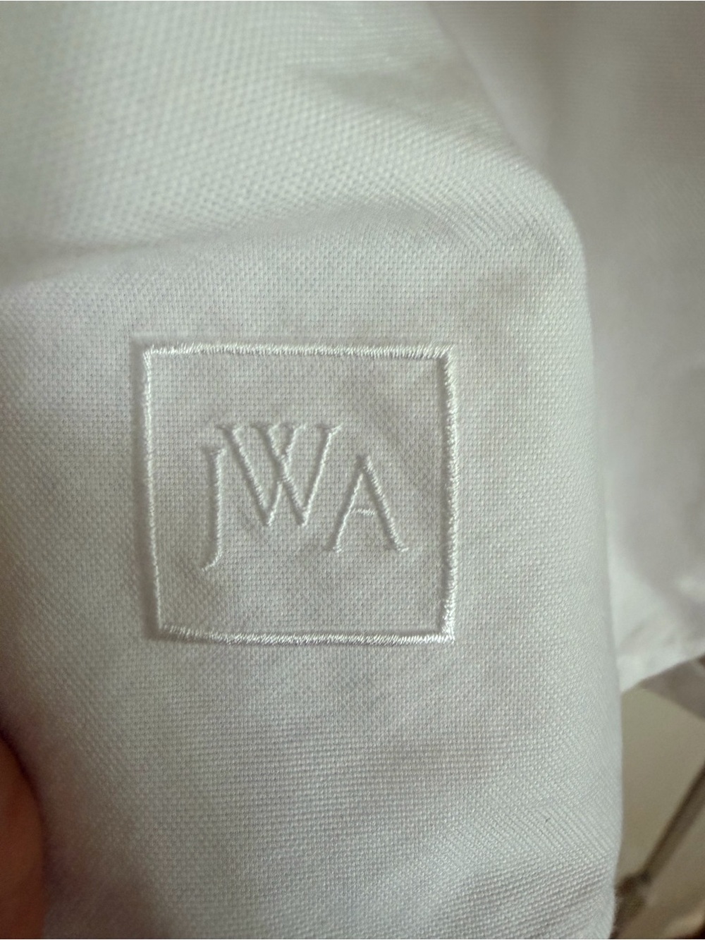 JW ANDERSON White Boxy Cropped Button-Down Shirt - Picture 7 of 11